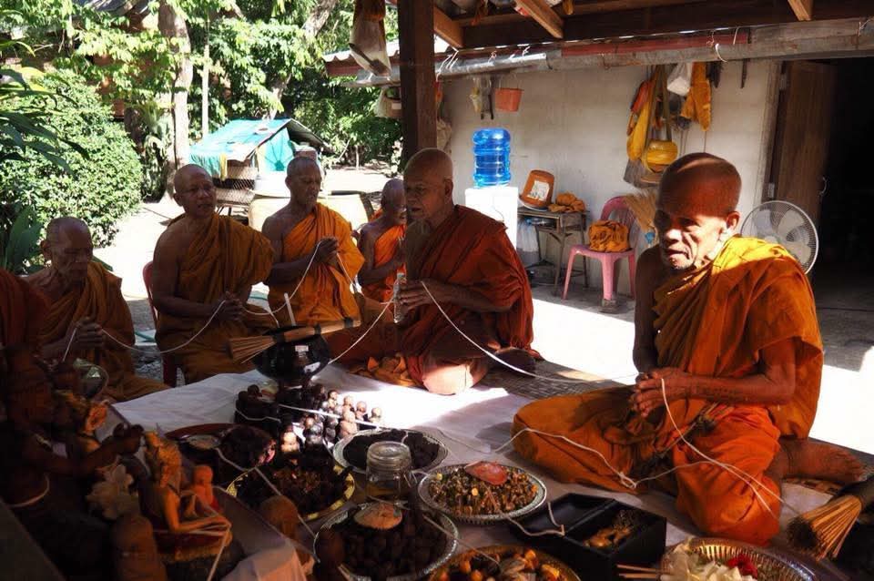 KUMAN THONG 27 SPIRITI - POTENTE MAGIA KHMER